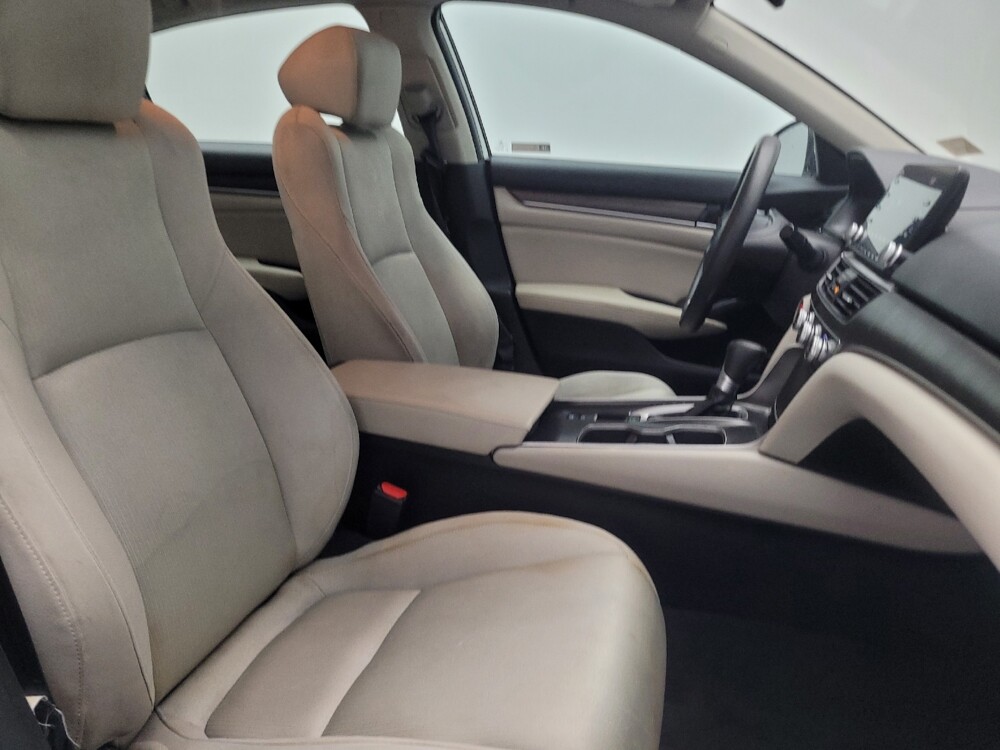 2018 Honda Accord in Morrow, GA 30260 - 18069371 21