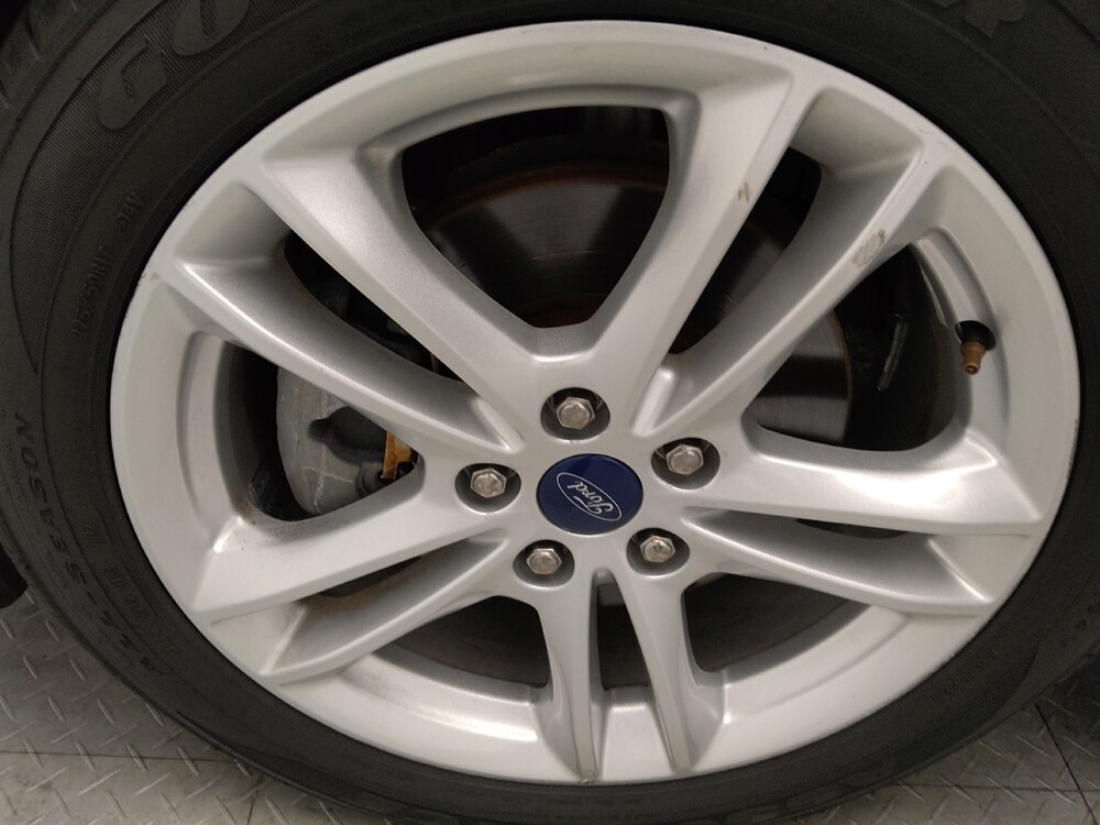 2018 Ford Fusion in Marietta, GA 30062 - 18069387 31