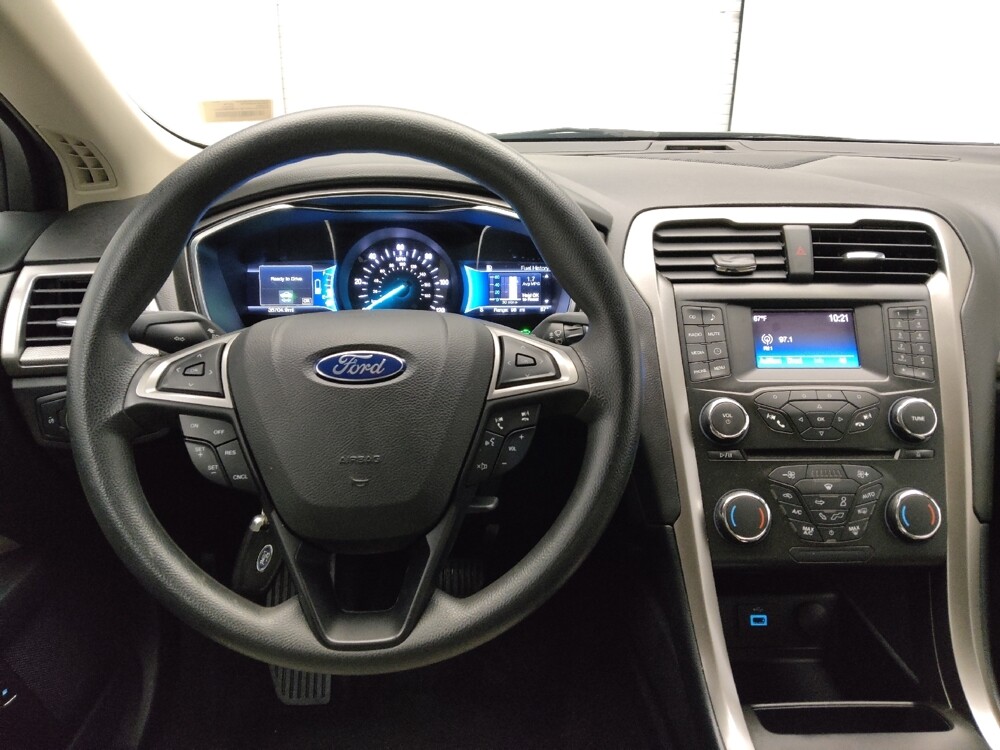 2018 Ford Fusion in Marietta, GA 30062 - 18069387 22