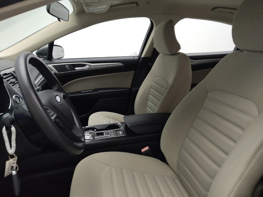 2018 Ford Fusion in Marietta, GA 30062 - 18069387 17