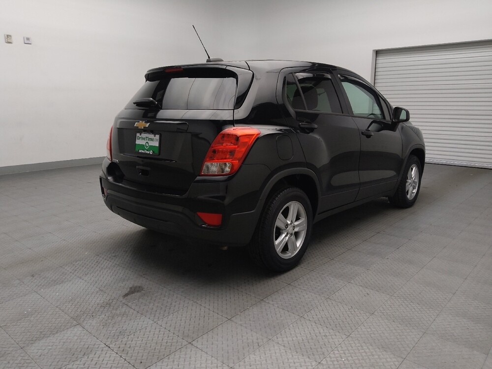 2019 Chevrolet Trax in Fort Worth, TX 76116 - 18069404 9