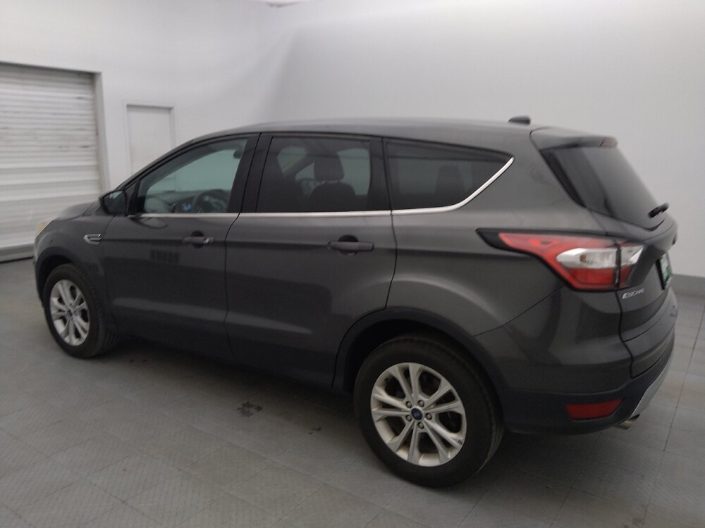 2017 Ford Escape in Tampa, FL 33612 - 18069424 3