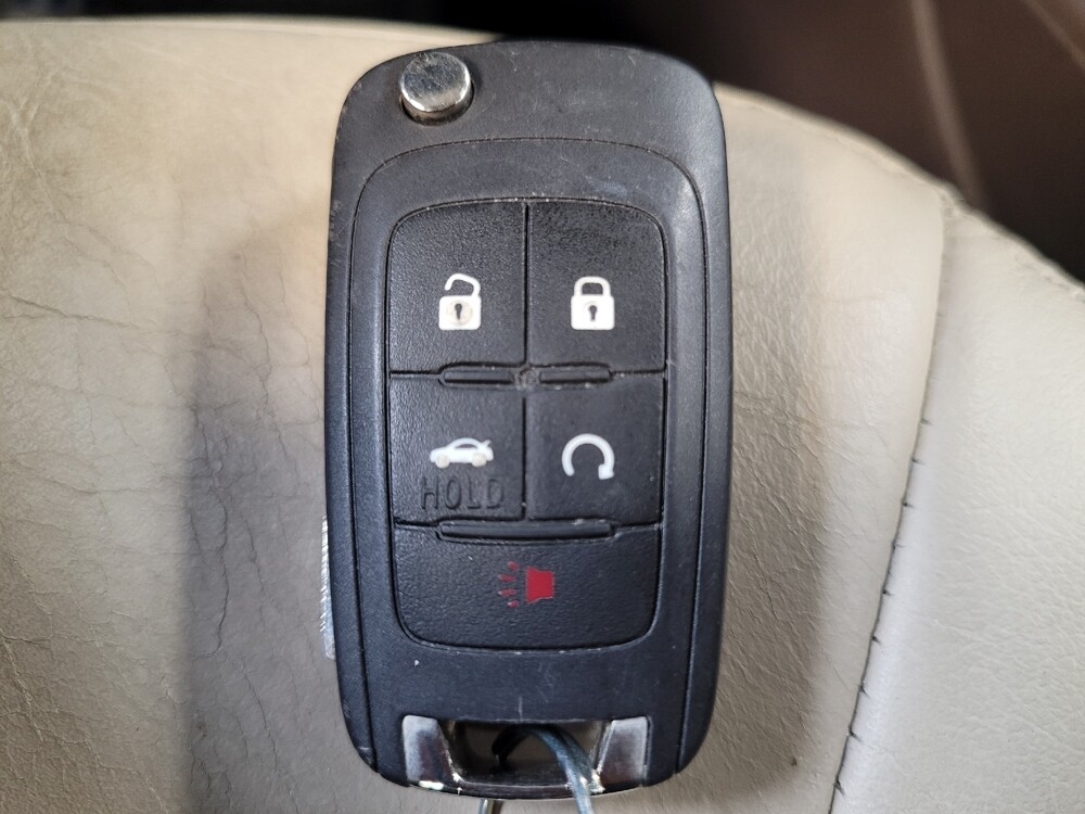 2016 Buick Verano in Clearwater, FL 33764 - 18069436 32