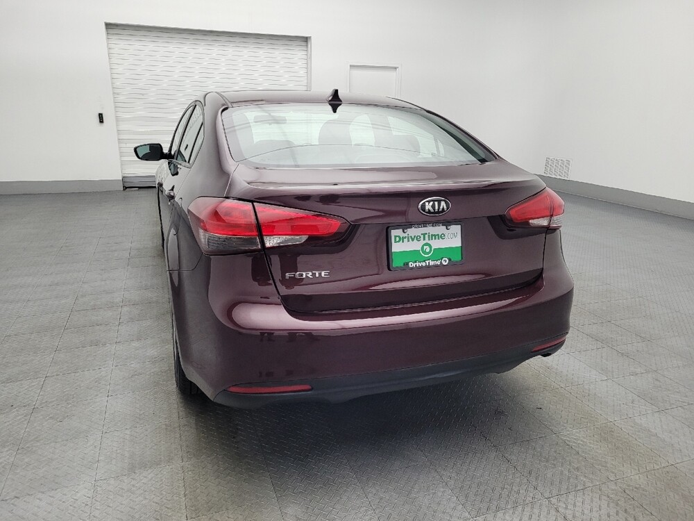 2017 Kia Forte in Kissimmee, FL 34744 - 18069454 6