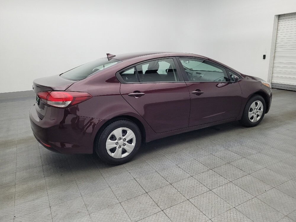 2017 Kia Forte in Kissimmee, FL 34744 - 18069454 10