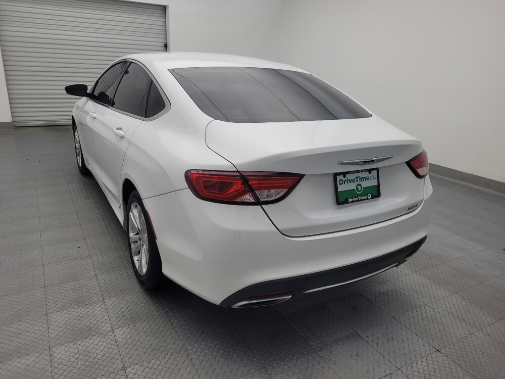 2015 Chrysler 200 in San Antonio, TX 78238 - 18069496 5