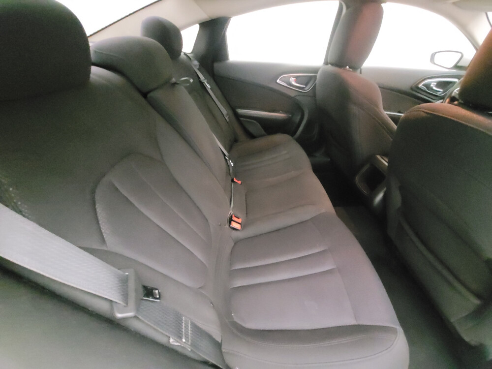 2015 Chrysler 200 in San Antonio, TX 78238 - 18069496 19