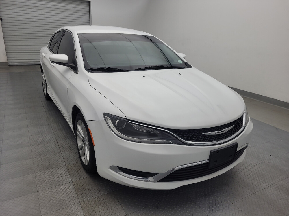 2015 Chrysler 200 in San Antonio, TX 78238 - 18069496 13