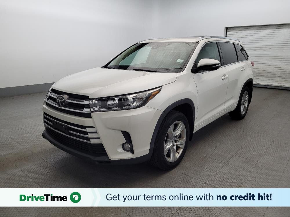 2017 Toyota Highlander in Woodbridge, VA 22191 - 18069534