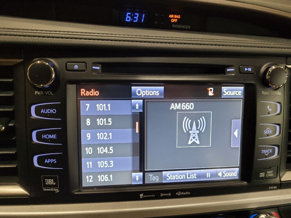 2017 Toyota Highlander in Woodbridge, VA 22191 - 18069534 25