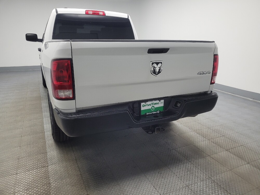 2019 RAM 1500 in Indianapolis, IN 46222 - 18069545 6
