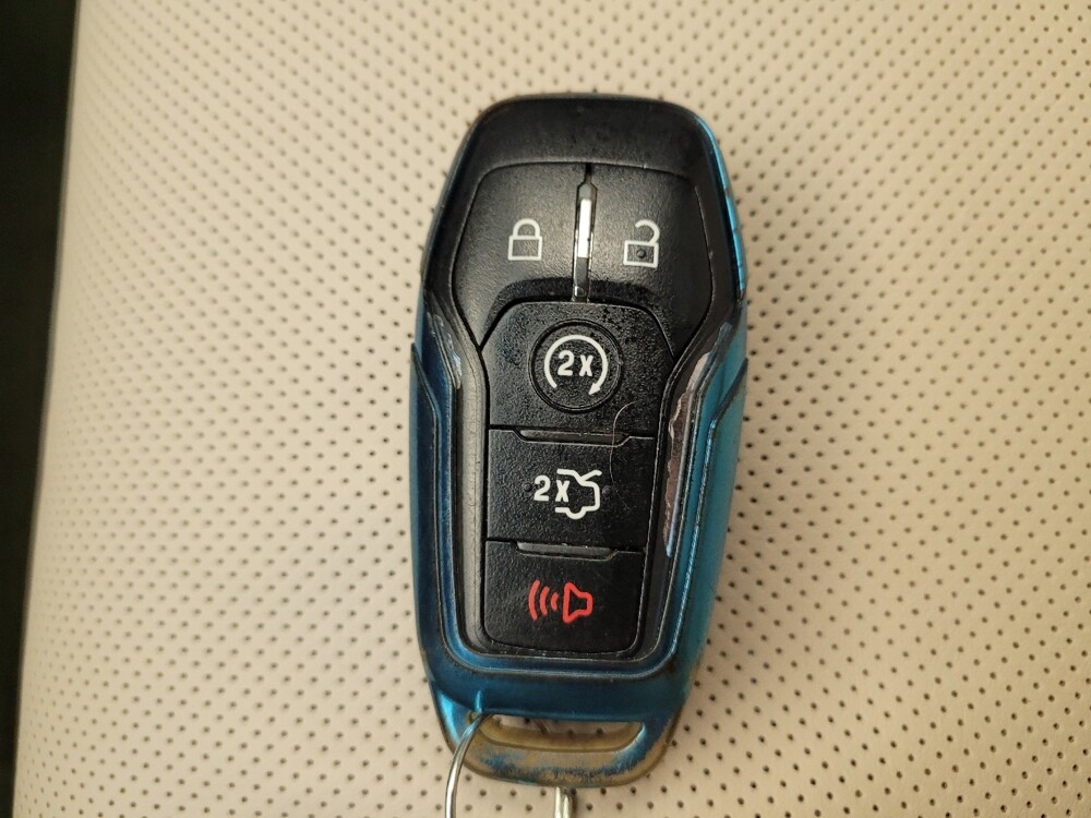 2017 Lincoln MKX in Lexington, KY 40509 - 18069594 32