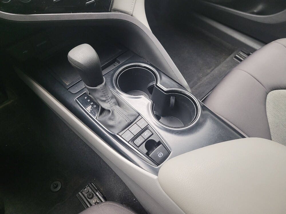 2020 Toyota Camry in Eastpointe, MI 48021 - 18069606 26