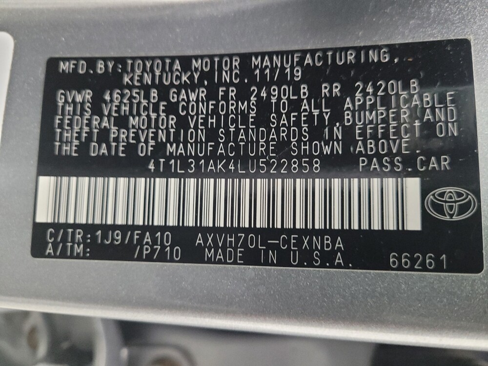 2020 Toyota Camry in Eastpointe, MI 48021 - 18069606 33