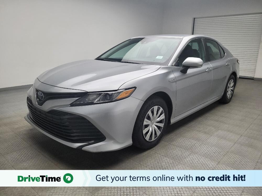 2020 Toyota Camry in Eastpointe, MI 48021 - 18069606