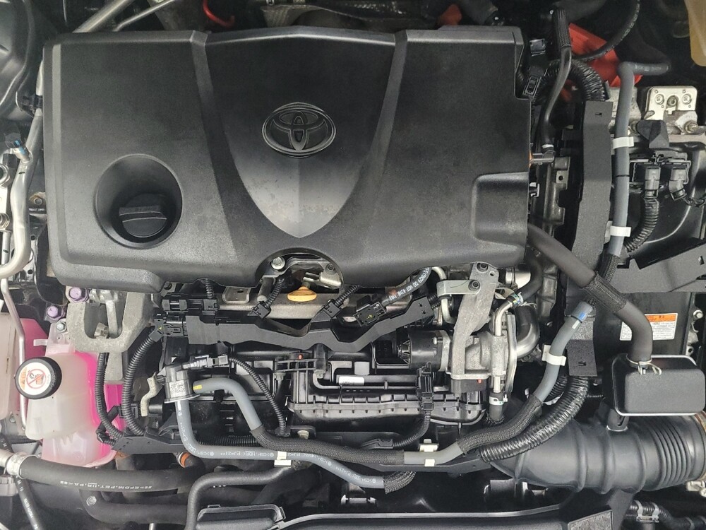 2020 Toyota Camry in Eastpointe, MI 48021 - 18069606 30