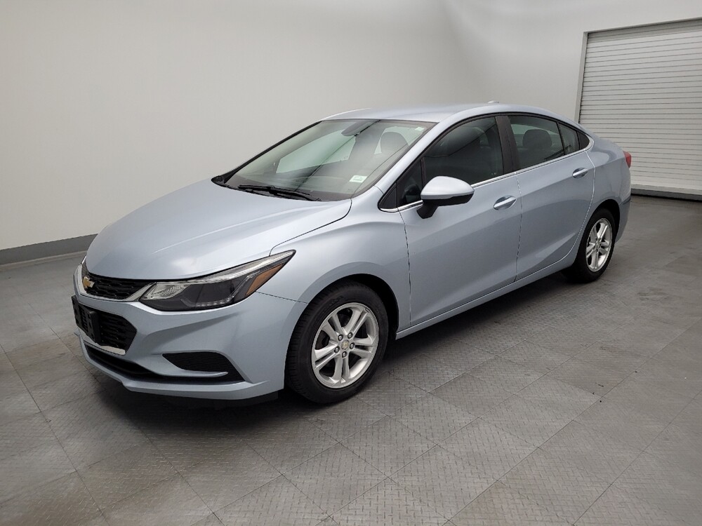 2018 Chevrolet Cruze in Lexington, KY 40509 - 18069609 2