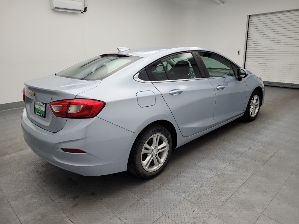 2018 Chevrolet Cruze in Lexington, KY 40509 - 18069609 10