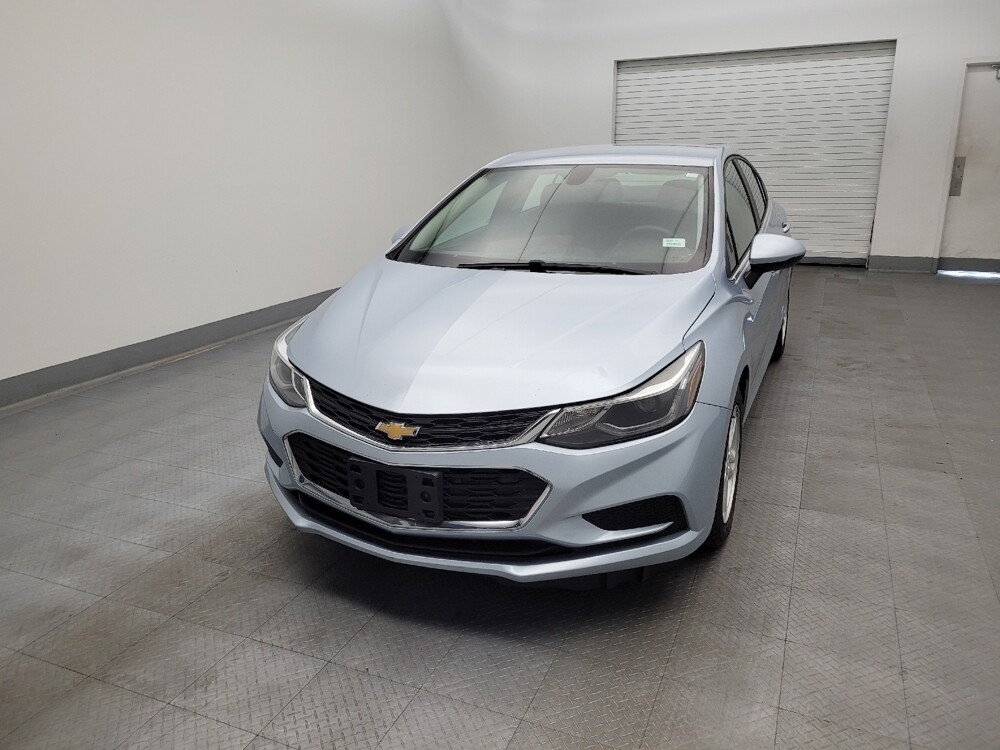 2018 Chevrolet Cruze in Lexington, KY 40509 - 18069609 15