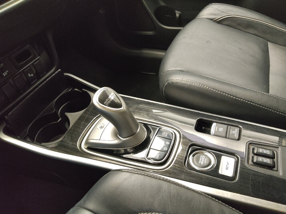 2018 Mitsubishi Outlander in Lombard, IL 60148 - 18069633 26