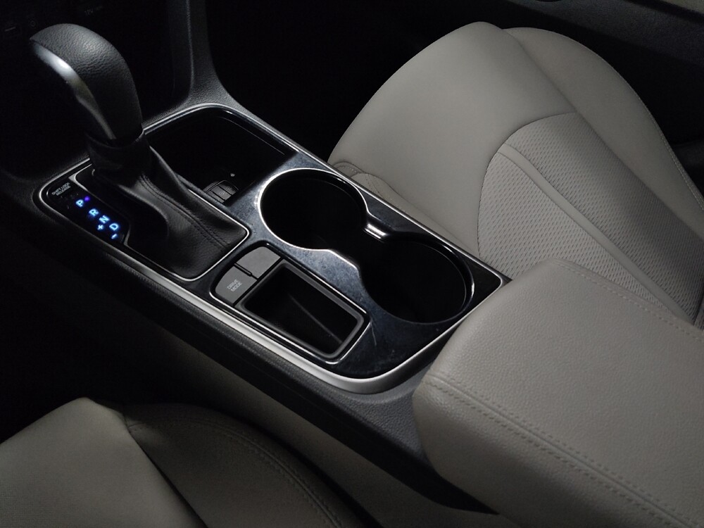 2018 Hyundai Sonata in Marietta, GA 30062 - 18069649 26