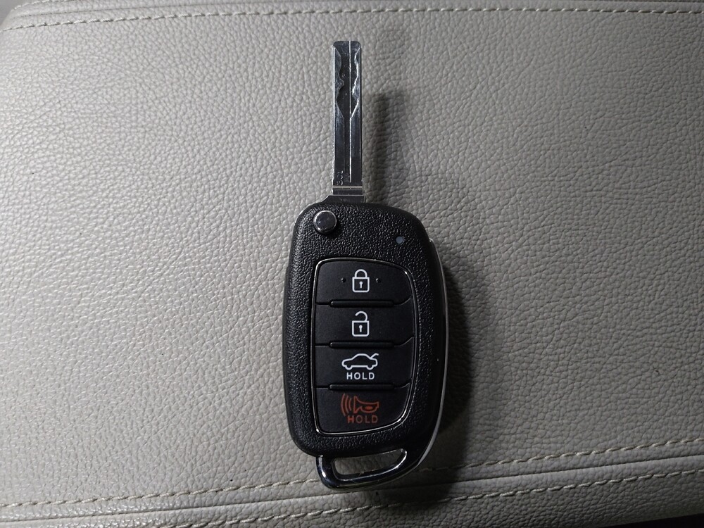 2018 Hyundai Sonata in Marietta, GA 30062 - 18069649 32