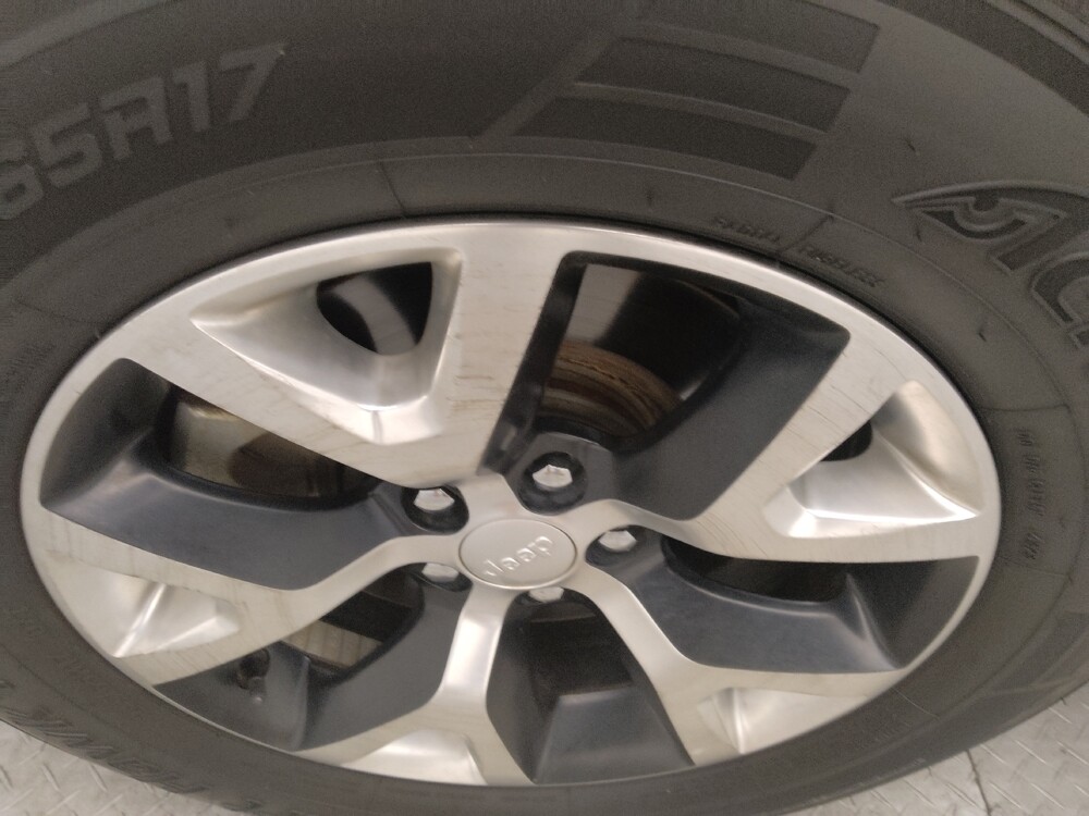 2018 Jeep Cherokee in Conyers, GA 30094 - 18069669 31