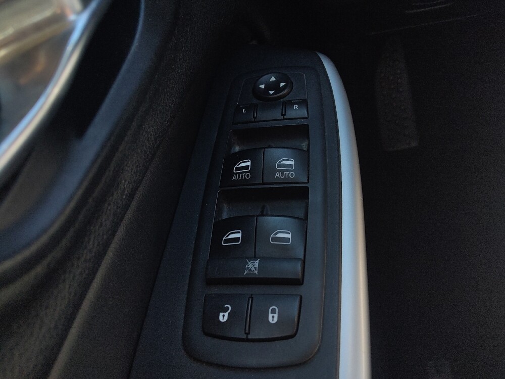 2018 Jeep Cherokee in Conyers, GA 30094 - 18069669 27