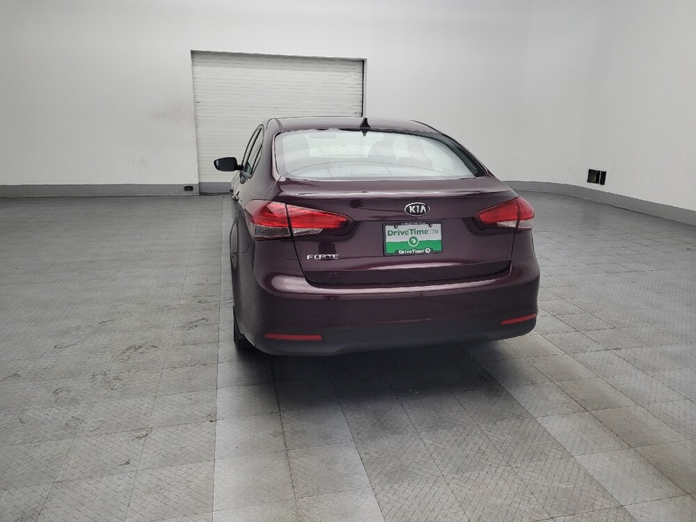 2017 Kia Forte in Morrow, GA 30260 - 18069670 6