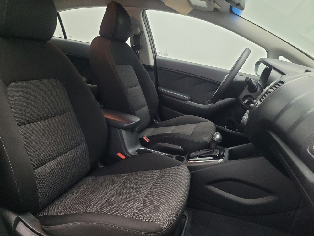 2017 Kia Forte in Morrow, GA 30260 - 18069670 21