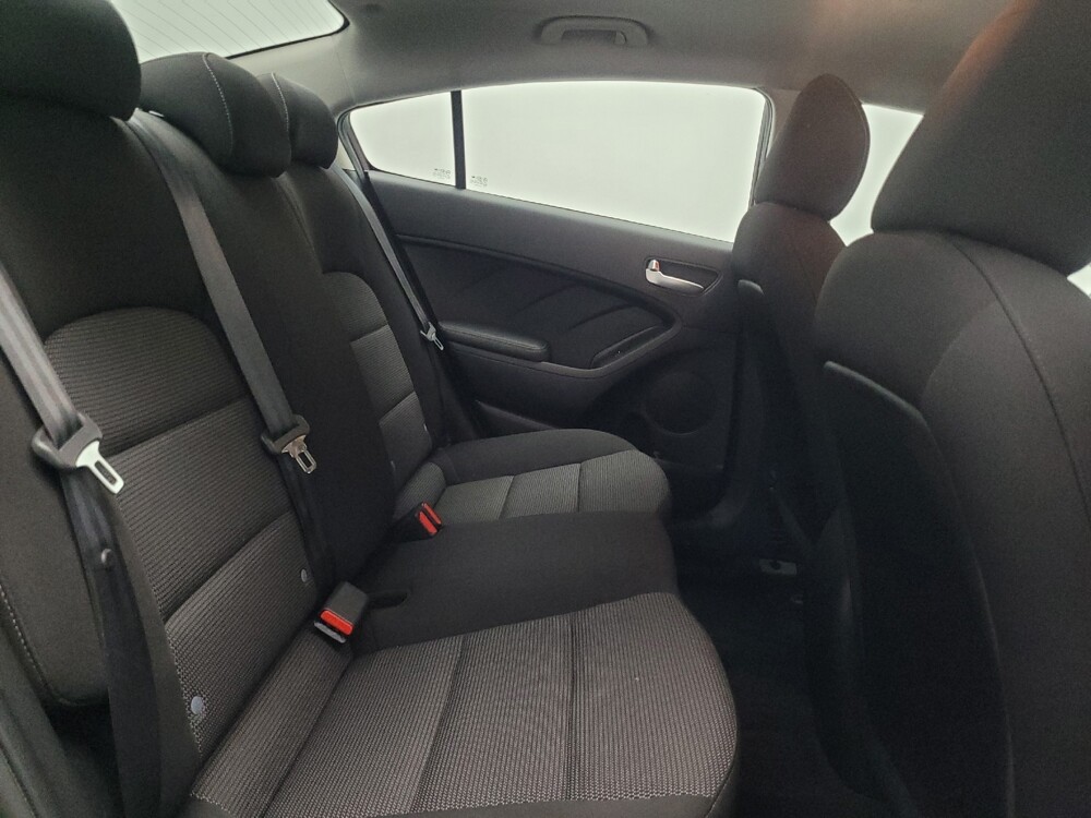 2017 Kia Forte in Morrow, GA 30260 - 18069670 19