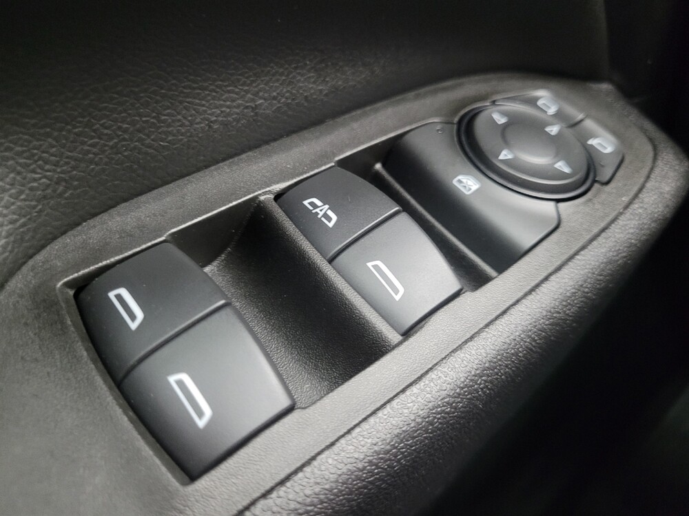 2020 Chevrolet Equinox in Highland, IN 46322 - 18069691 27