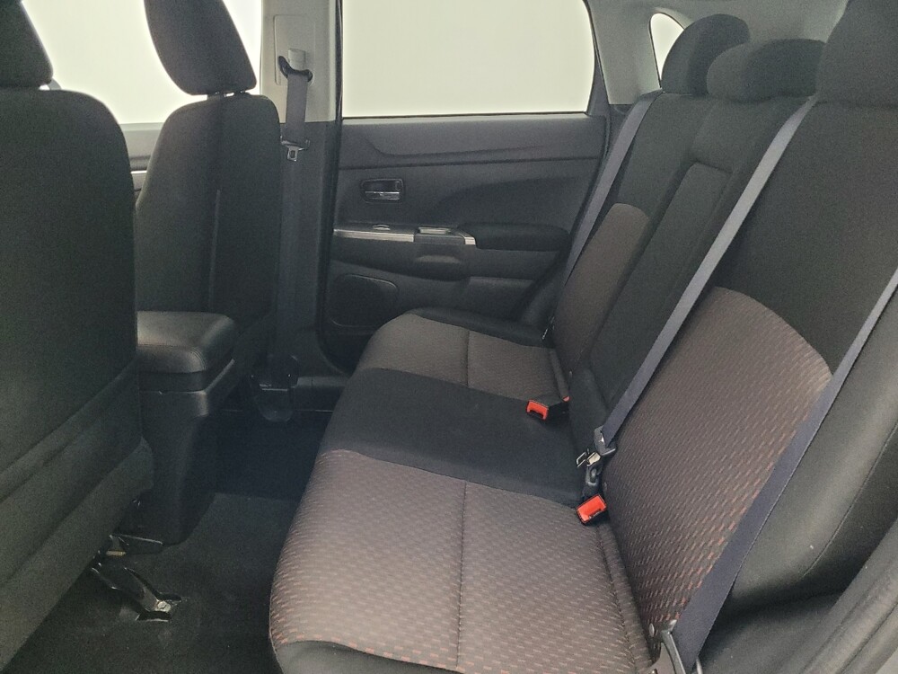 2019 Mitsubishi Outlander Sport in Orlando, FL 32808 - 18069693 18