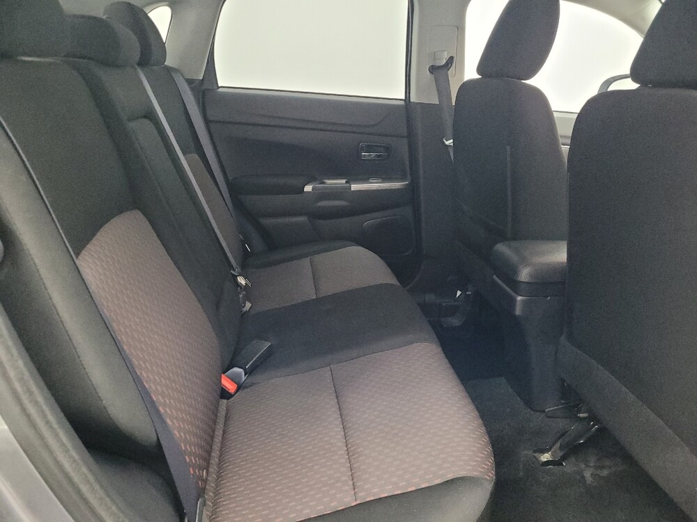 2019 Mitsubishi Outlander Sport in Orlando, FL 32808 - 18069693 19