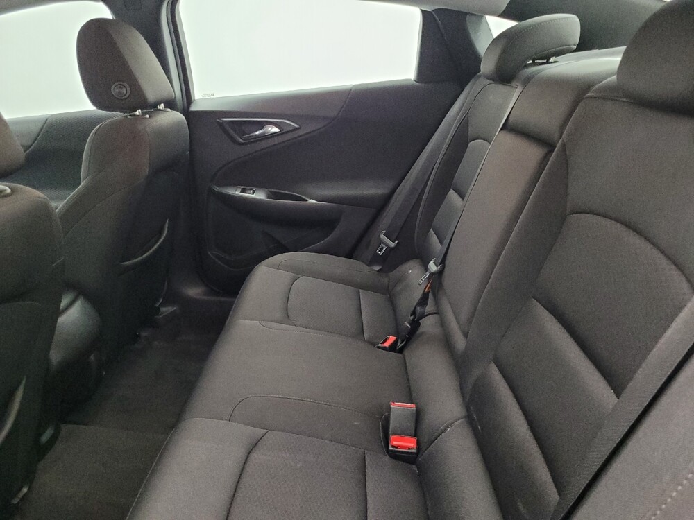 2018 Chevrolet Malibu in Tampa, FL 33612 - 18069697 18