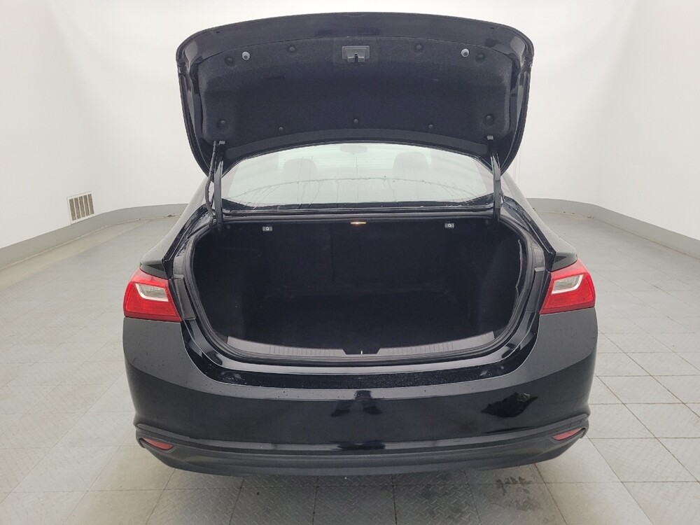 2018 Chevrolet Malibu in Tampa, FL 33612 - 18069697 29