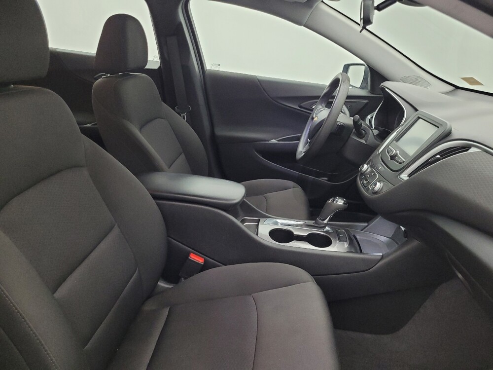 2018 Chevrolet Malibu in Tampa, FL 33612 - 18069697 21