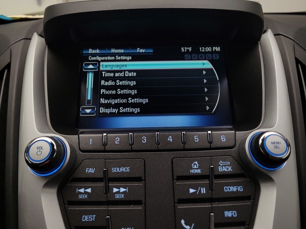 2017 Chevrolet Equinox in Bakersfield, CA 93309 - 18069752 25