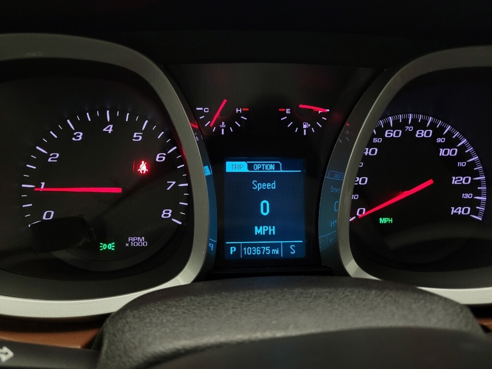 2017 Chevrolet Equinox in Bakersfield, CA 93309 - 18069752 23