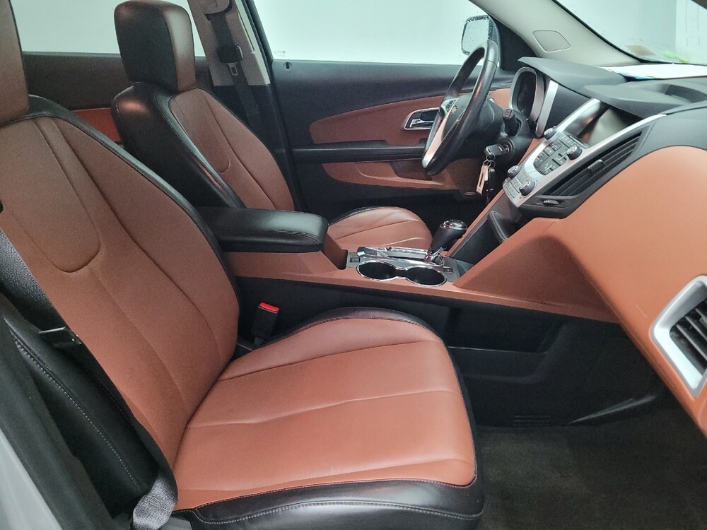 2017 Chevrolet Equinox in Bakersfield, CA 93309 - 18069752 21