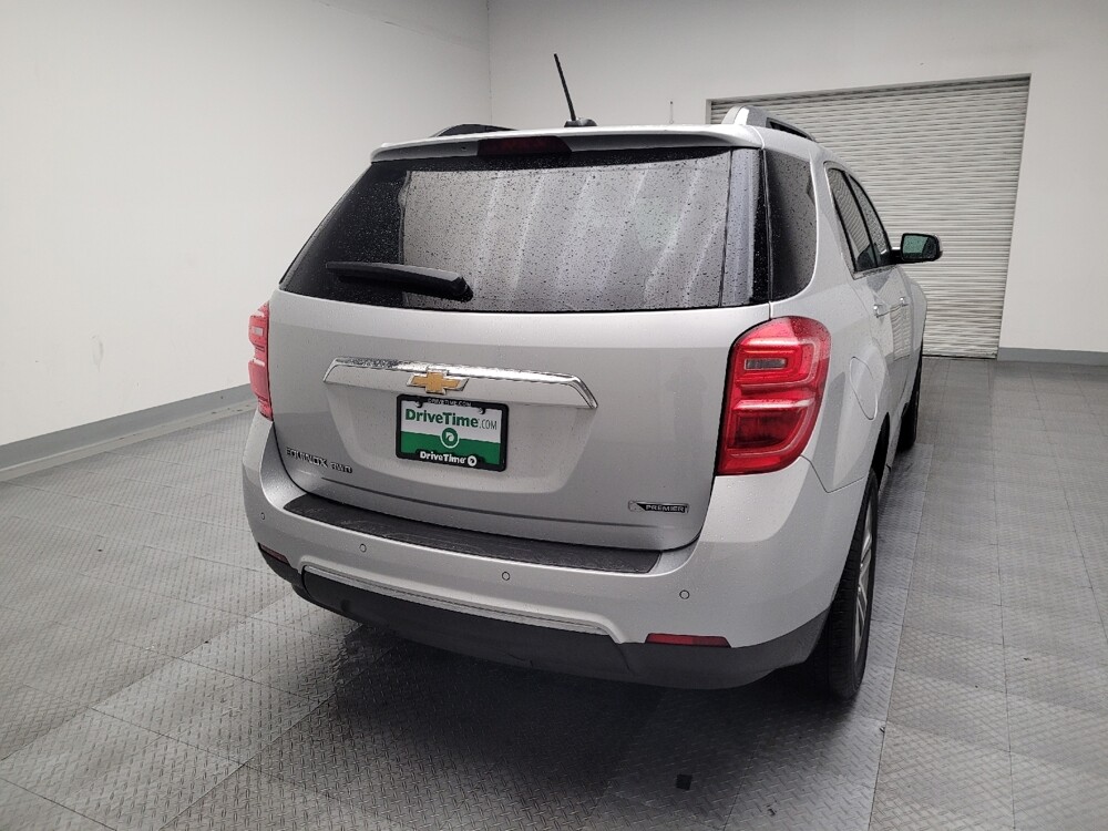 2017 Chevrolet Equinox in Bakersfield, CA 93309 - 18069752 7