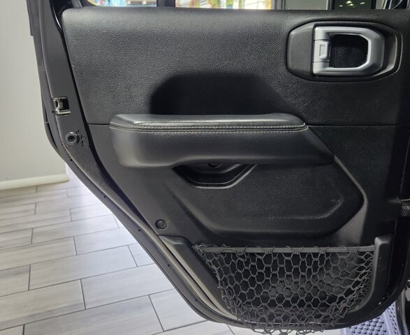 2020 Jeep Wrangler in Cinnaminson, NJ 08077 - 18069767 12