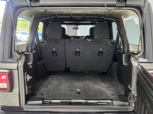 2020 Jeep Wrangler in Cinnaminson, NJ 08077 - 18069768 14