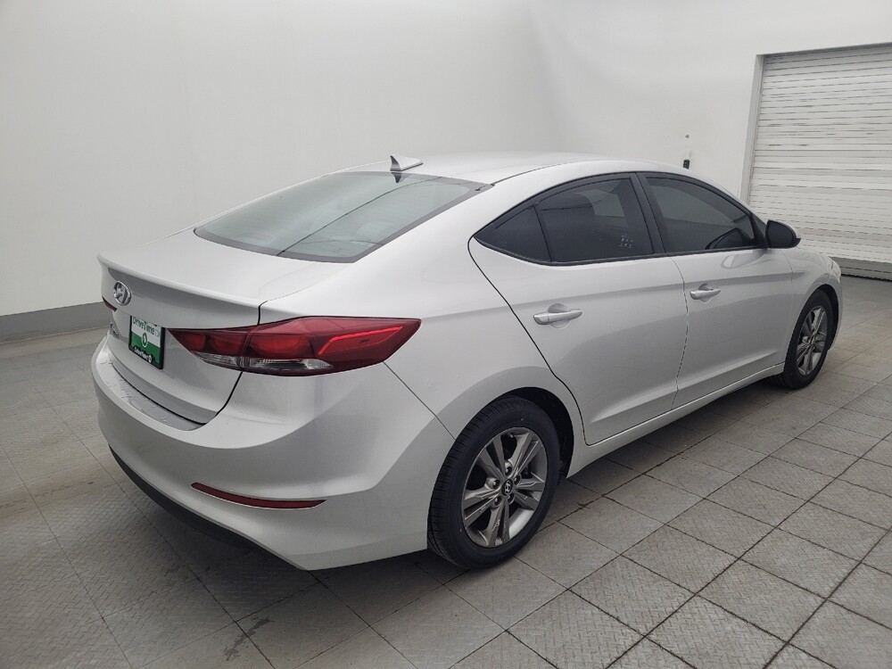 2017 Hyundai Elantra in Tallahassee, FL 32304 - 18069805 9