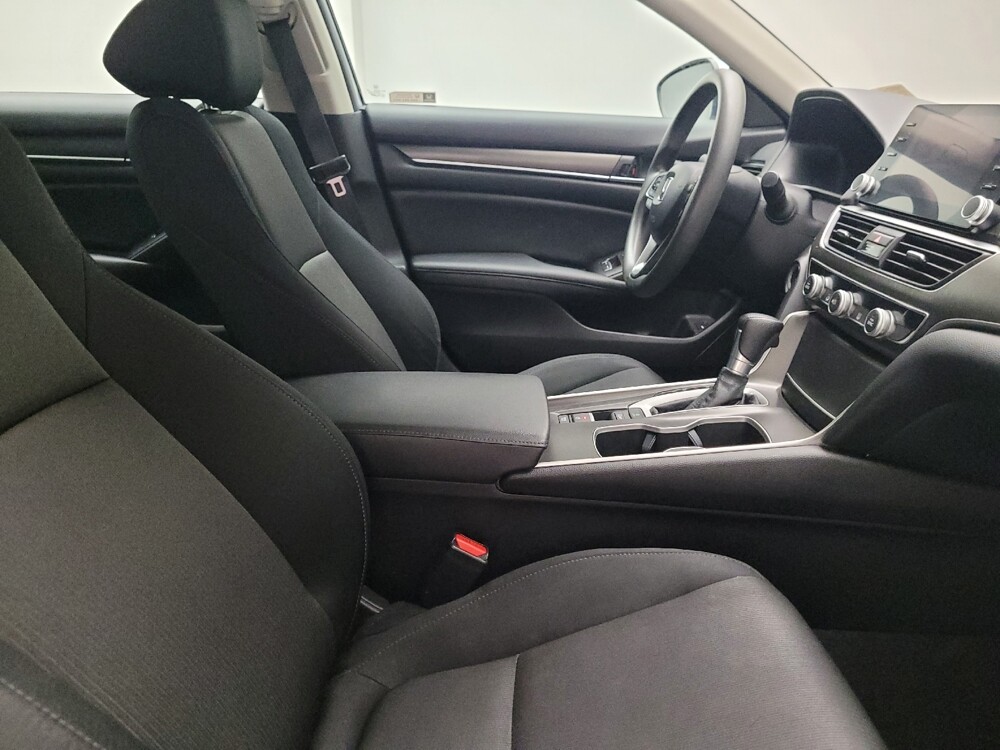 2021 Honda Accord in Taylor, MI 48180 - 18069811 21