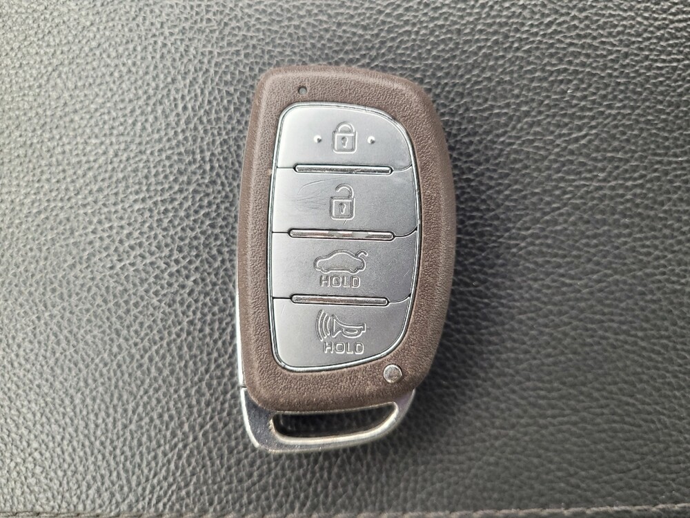 2018 Hyundai Sonata in Chattanooga, TN 37421 - 18069840 32