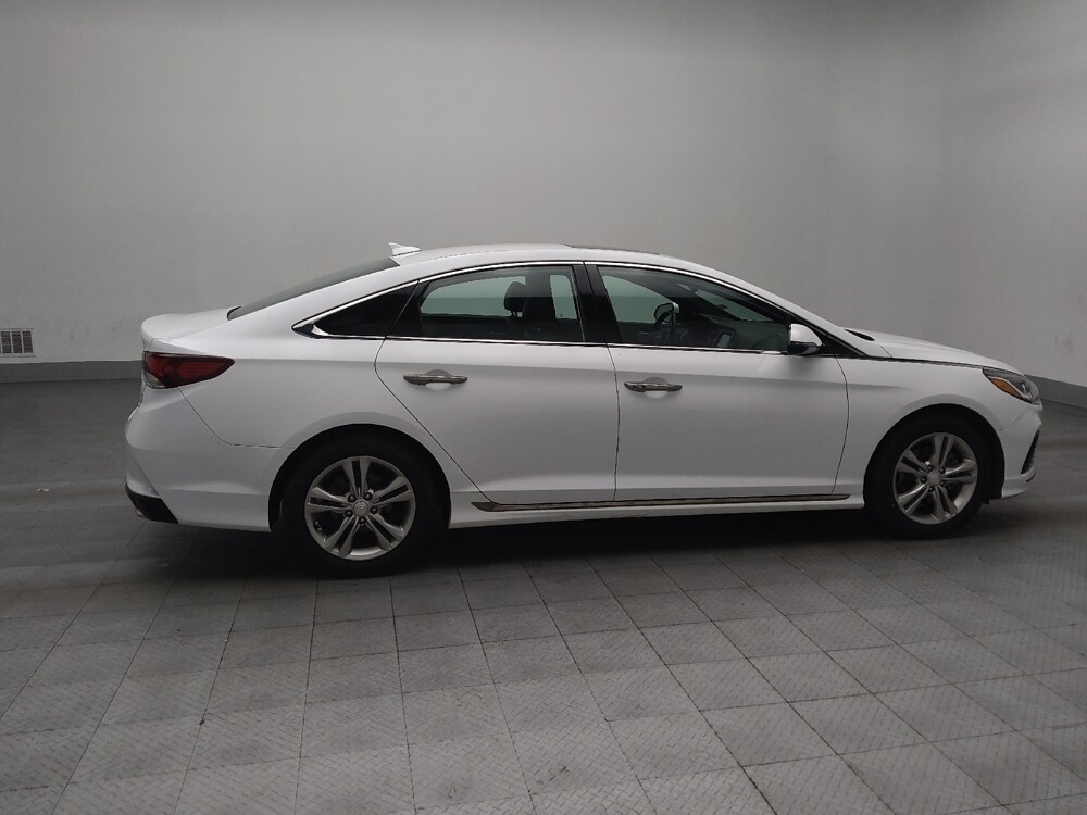 2018 Hyundai Sonata in Chattanooga, TN 37421 - 18069840 10