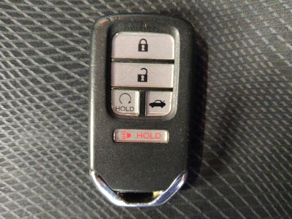 2016 Honda Accord in Houston, TX 77060 - 18069851 32