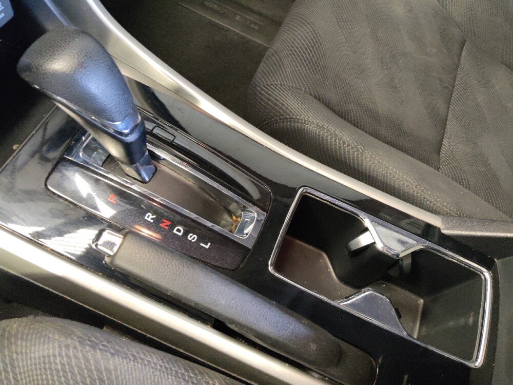 2016 Honda Accord in Houston, TX 77060 - 18069851 26