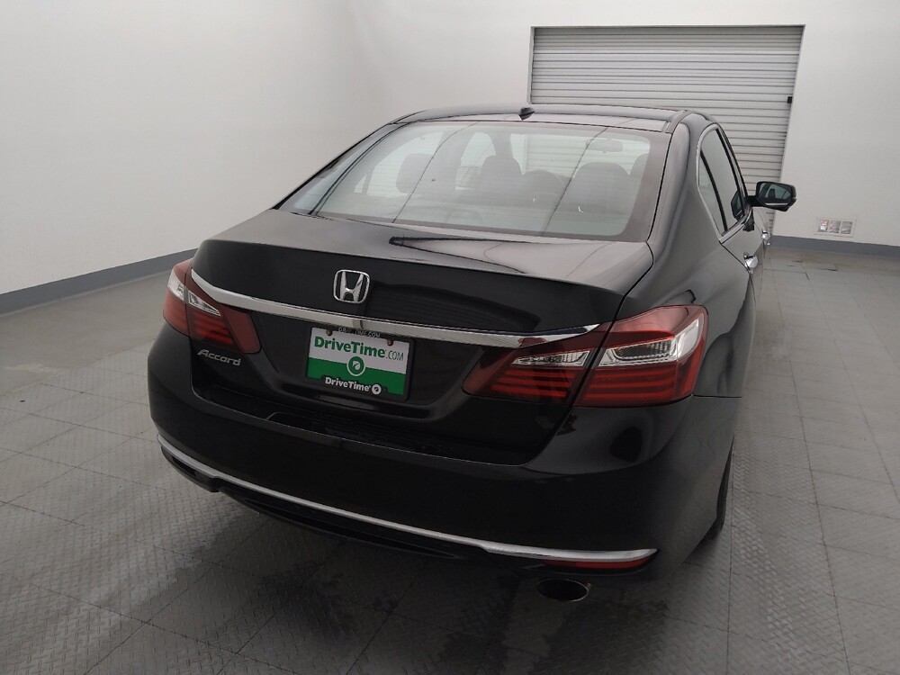 2016 Honda Accord in Houston, TX 77060 - 18069851 7